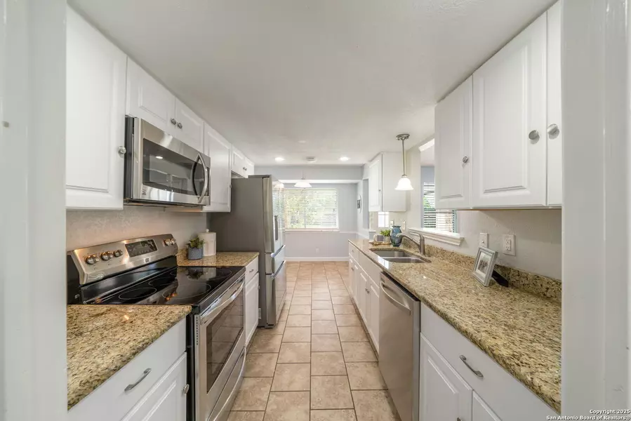 13706 Sunny Glen, San Antonio, TX 78217