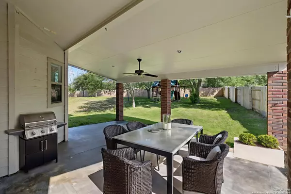 Helotes, TX 78023,9031 Arroyo Hondo