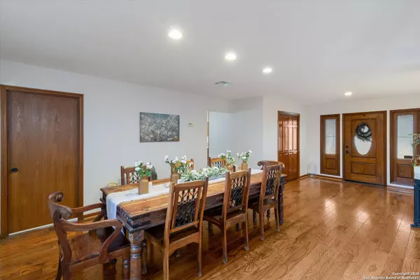 San Antonio, TX 78260,1007 Misty Water