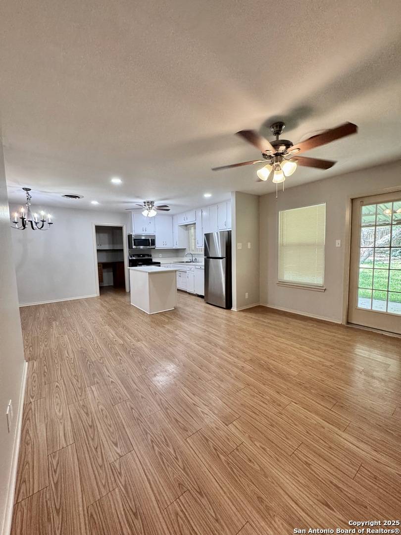 San Antonio, TX 78229-5222,5303 CHARTER OAK DR