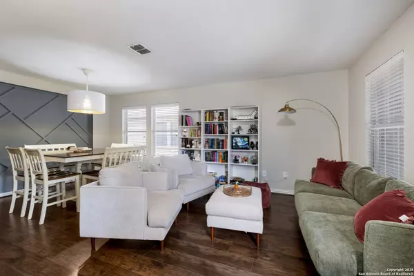 San Antonio, TX 78254,7907 Oakwood Pines