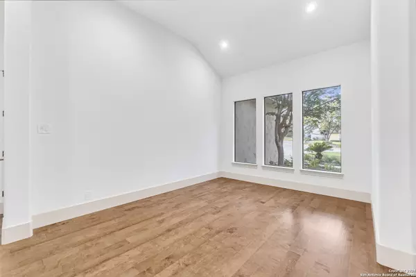 San Antonio, TX 78258,110 Lantana Way