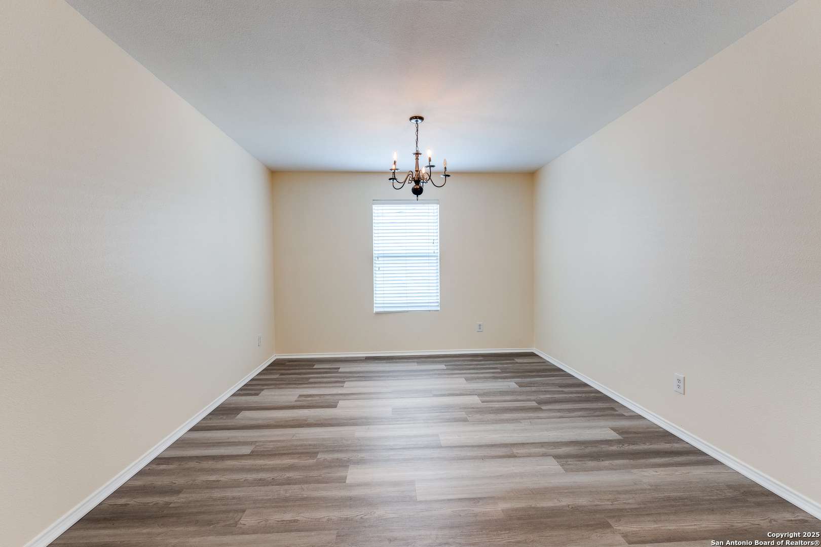 Cibolo, TX 78108,109 Bay Willow