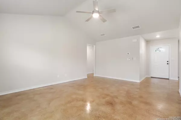 Spring Branch, TX 78070,150 Hill Dr