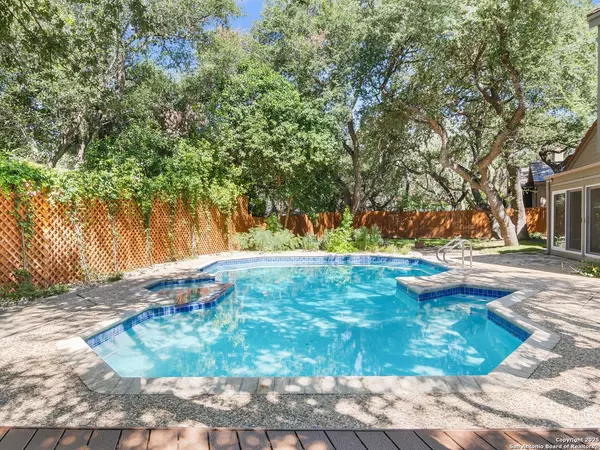 San Antonio, TX 78230,12535 Elm Manor