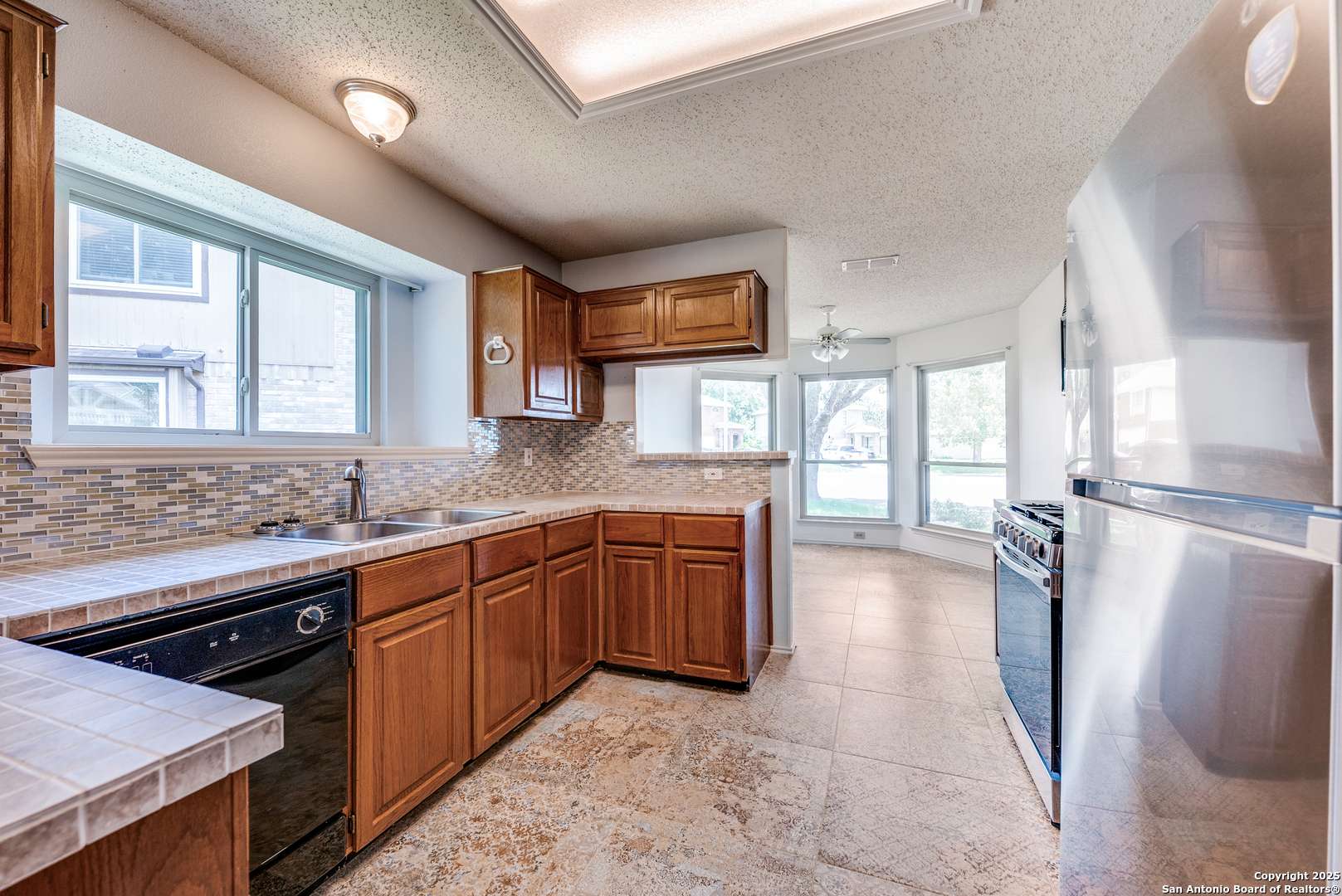 San Antonio, TX 78240,9219 Perkins