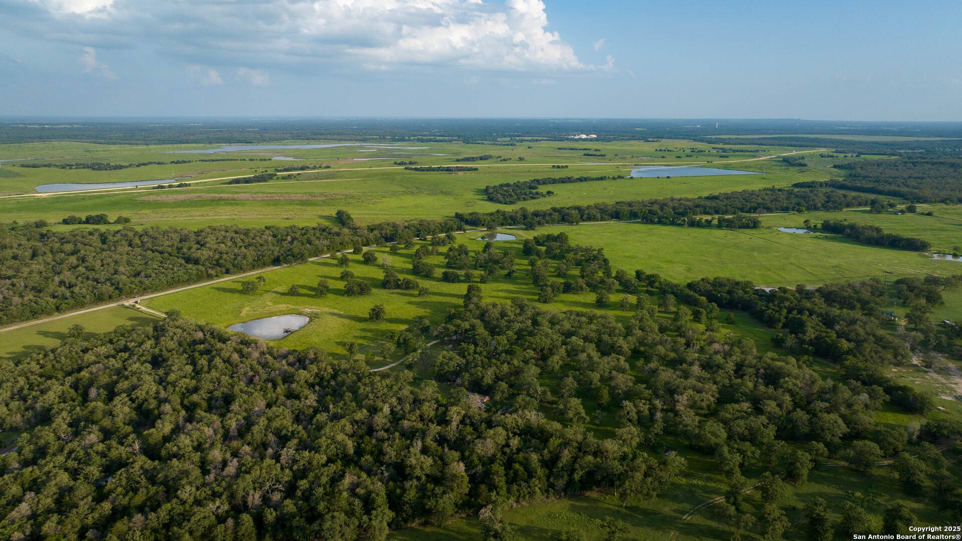 Thorndale, TX 76577,8058 Milam County Road 455