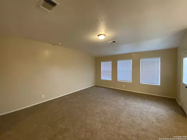 San Antonio, TX 78227,6914 Hallie Spirit