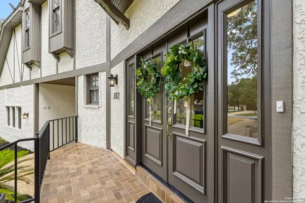 San Antonio, TX 78216,302 Bluffcove