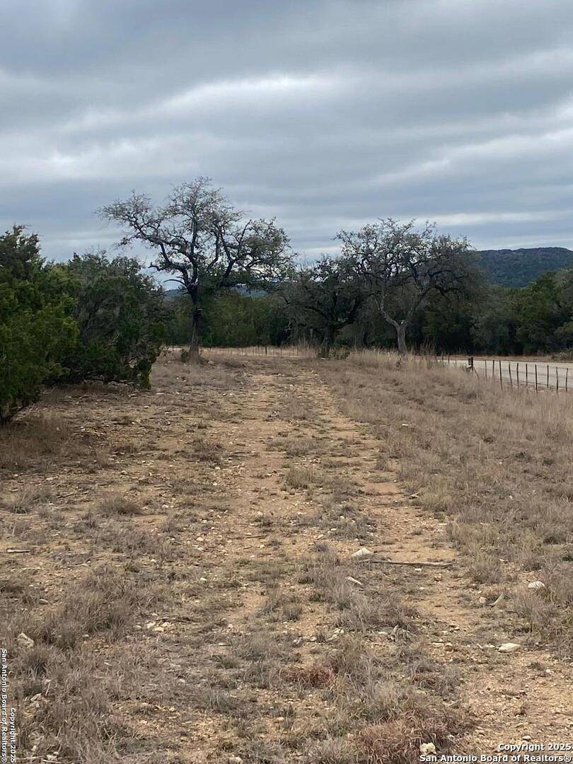 Tarpley, TX 78883,293 Rio Hondo Loop E