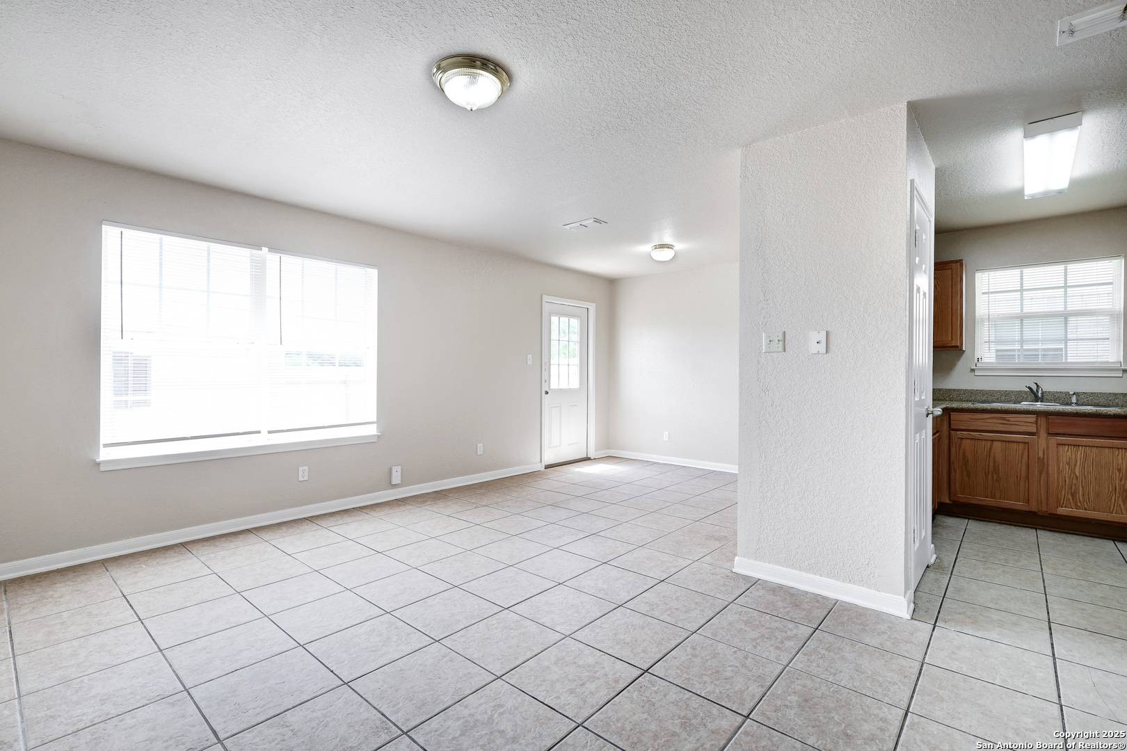 San Antonio, TX 78233,13603 Woodstone Way