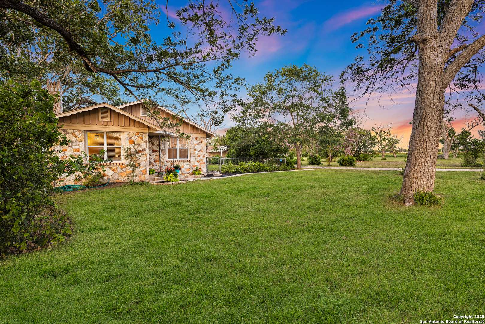 Cibolo, TX 78108,2803 Haeckerville