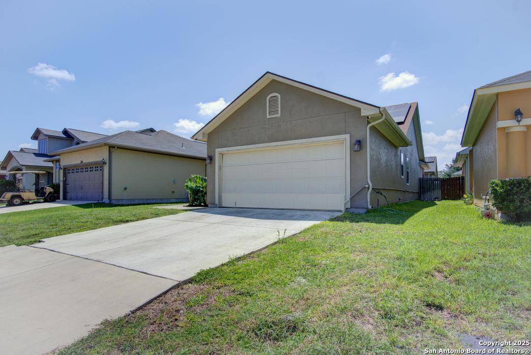 3915 Bacall, Converse, TX 78109