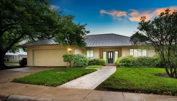 1 Kensington Ct, San Antonio, TX 78218