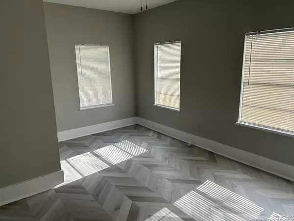 Seguin, TX 78155,635 Gonzales