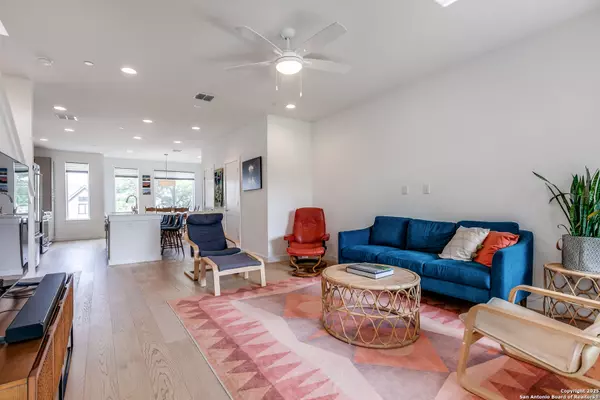 San Antonio, TX 78209,102 Tendick UNIT 702