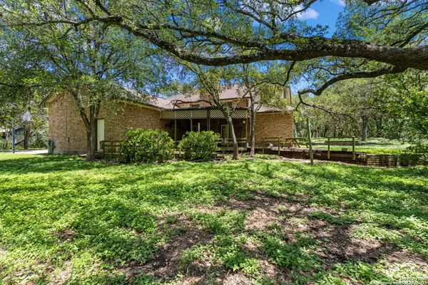 Helotes, TX 78023,10623 Alta Loma
