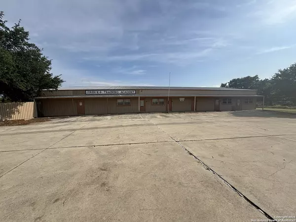 San Antonio, TX 78263,9520 US HWY 87 UNIT 3