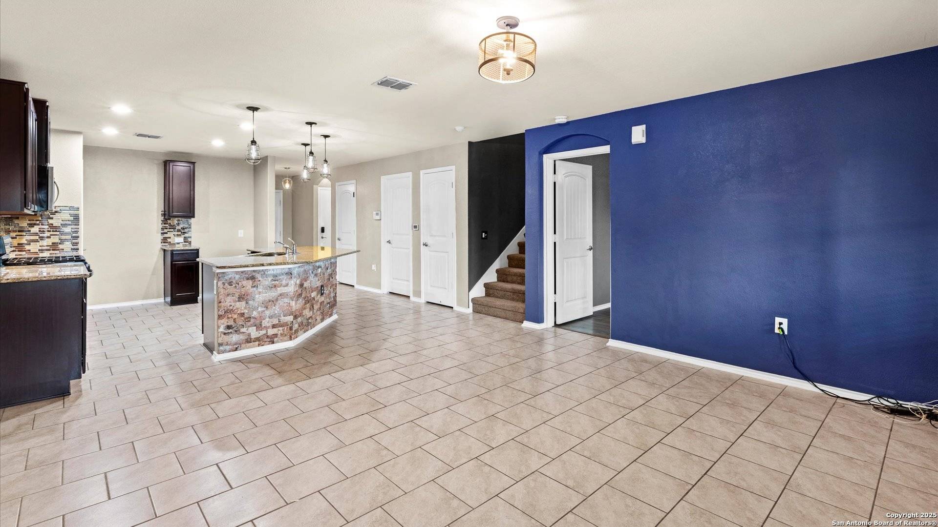 San Antonio, TX 78221,702 Pelican Point