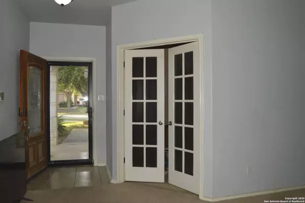 Cibolo, TX 78108-4334,149 Clapboard Run