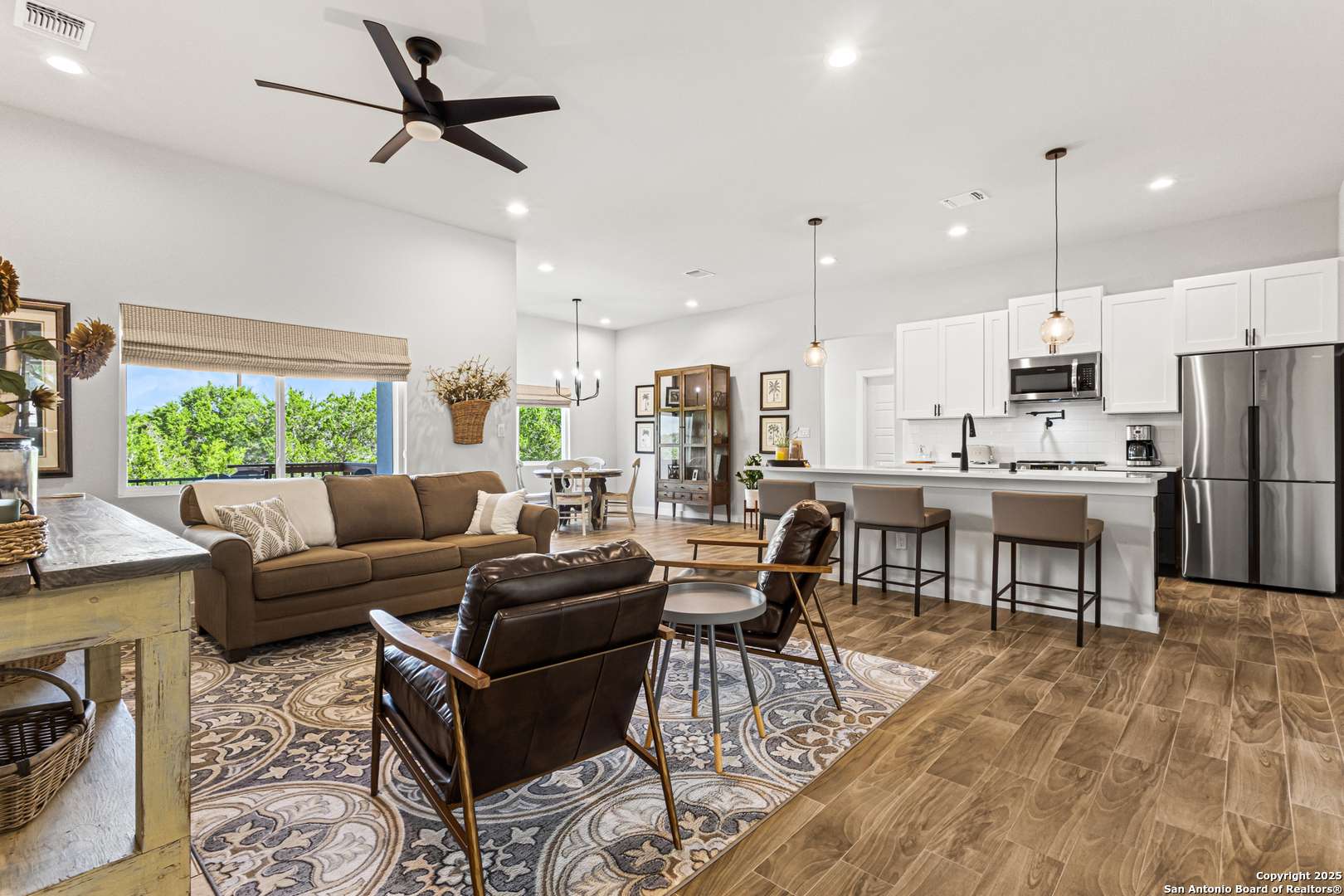 103 james box, Blanco, TX 78606