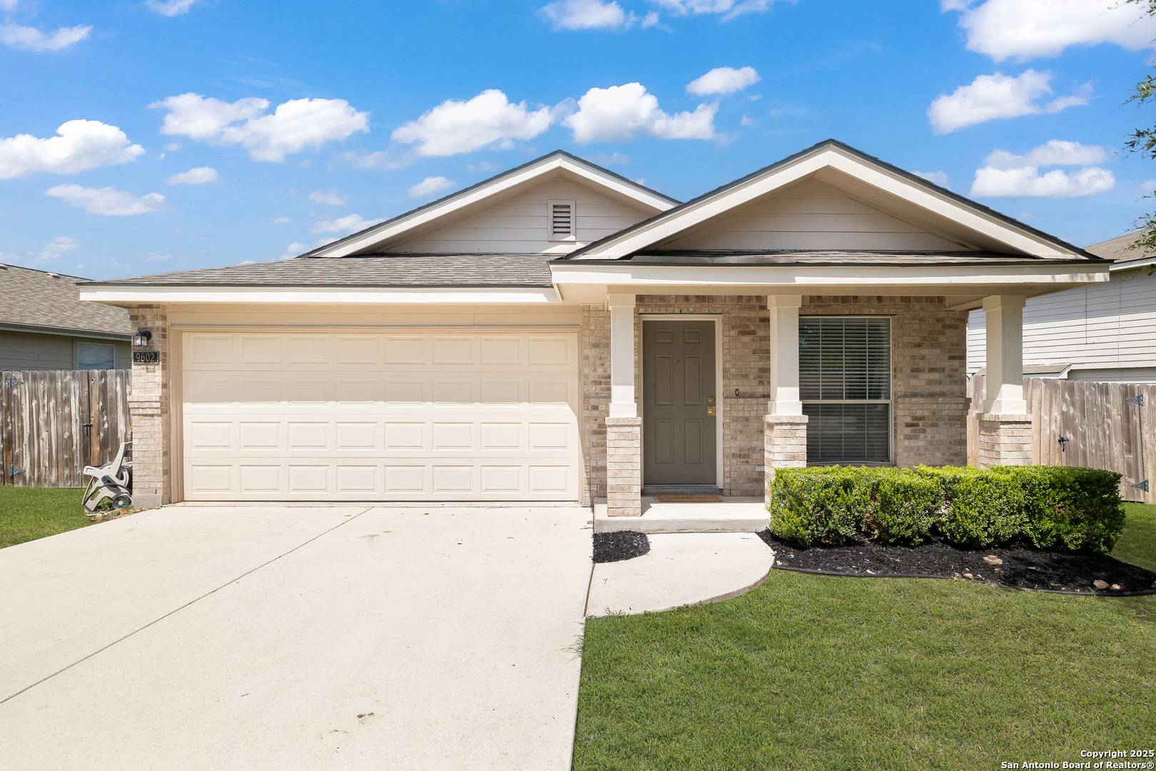 San Antonio, TX 78254,9602 Mustang Farm