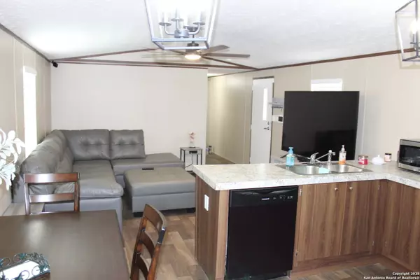 Canyon Lake, TX 78133,846 INGLEWOOD DR