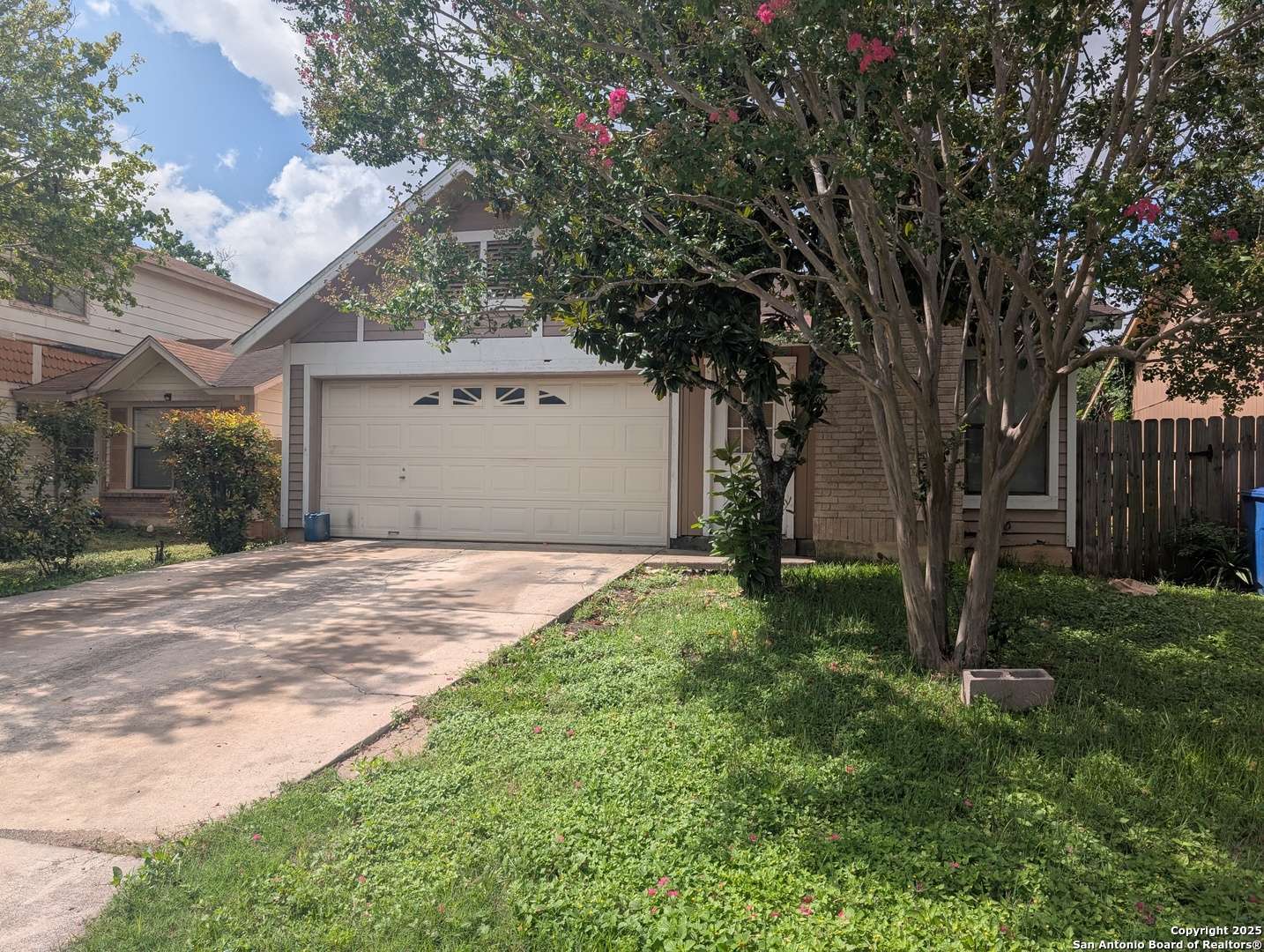San Antonio, TX 78250,9434 Valley Rock