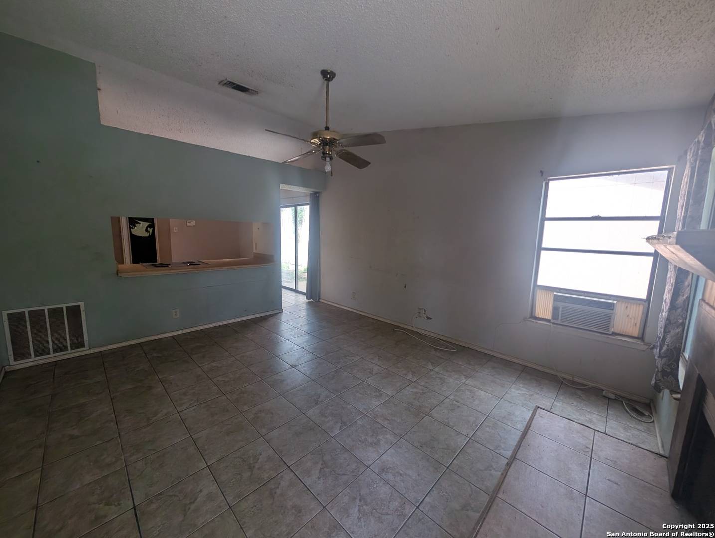 San Antonio, TX 78250,9434 Valley Rock