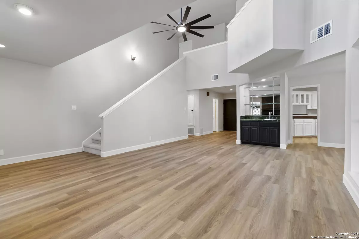 San Antonio, TX 78254,501 Thetford UNIT 501