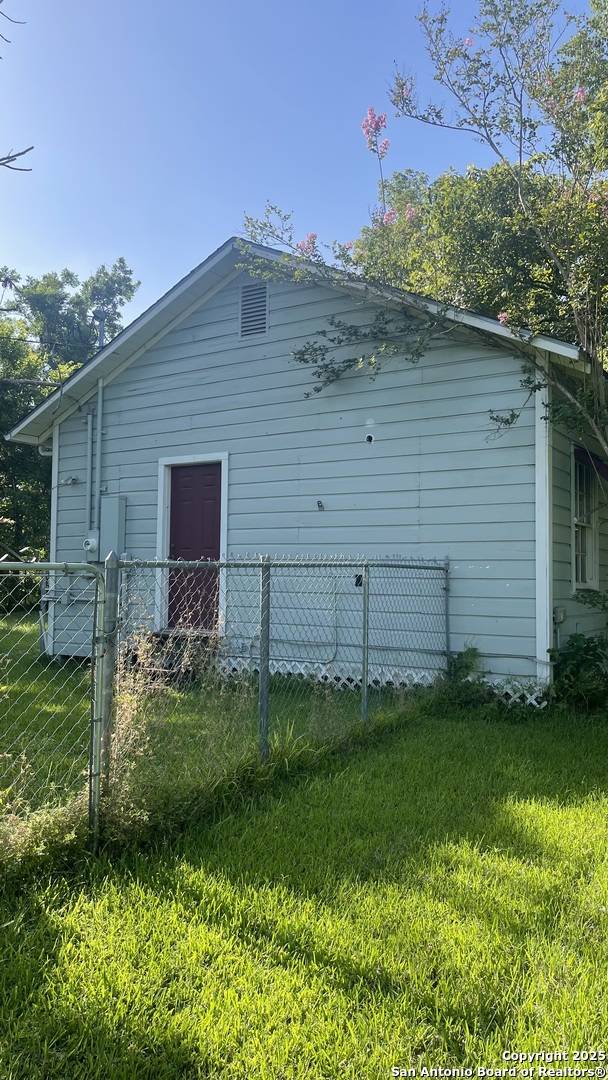 Angleton, TX 77515,332 Arcola