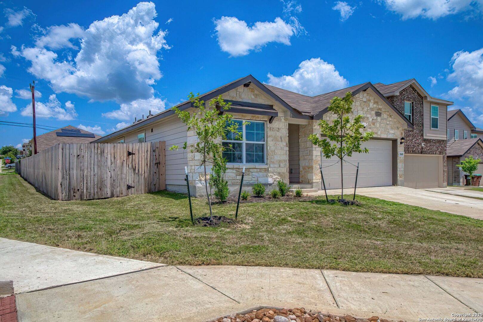 San Antonio, TX 78245,3008 Pemberton Post