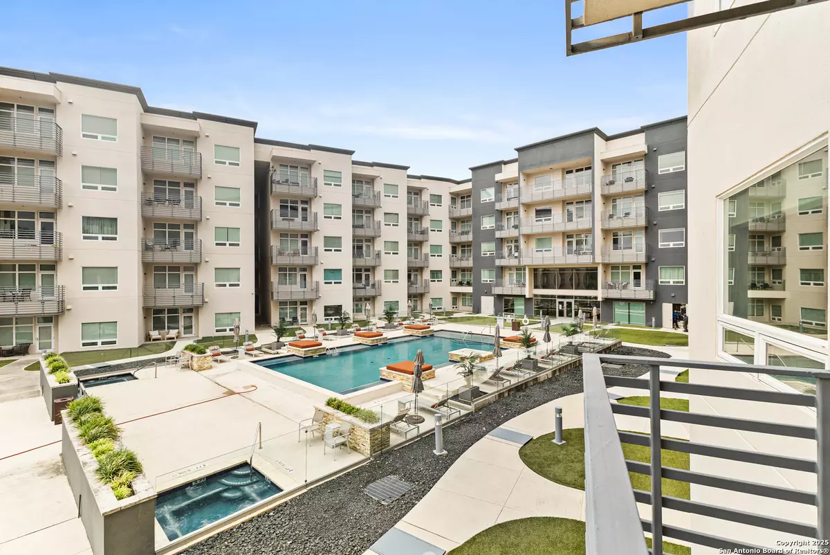 San Antonio, TX 78257-8226,17902 LA CANTERA PKWY UNIT 203