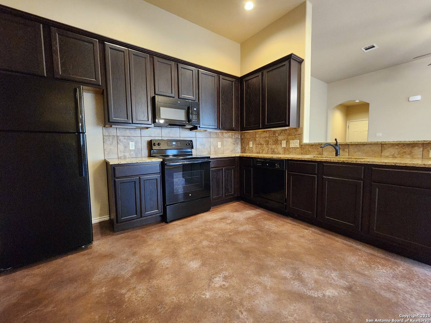 New Braunfels, TX 78130,2567 PAHMEYER RD
