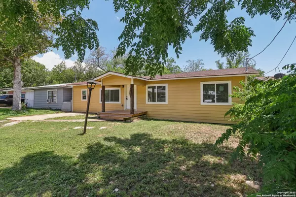 Seguin, TX 78155,937 Anderson