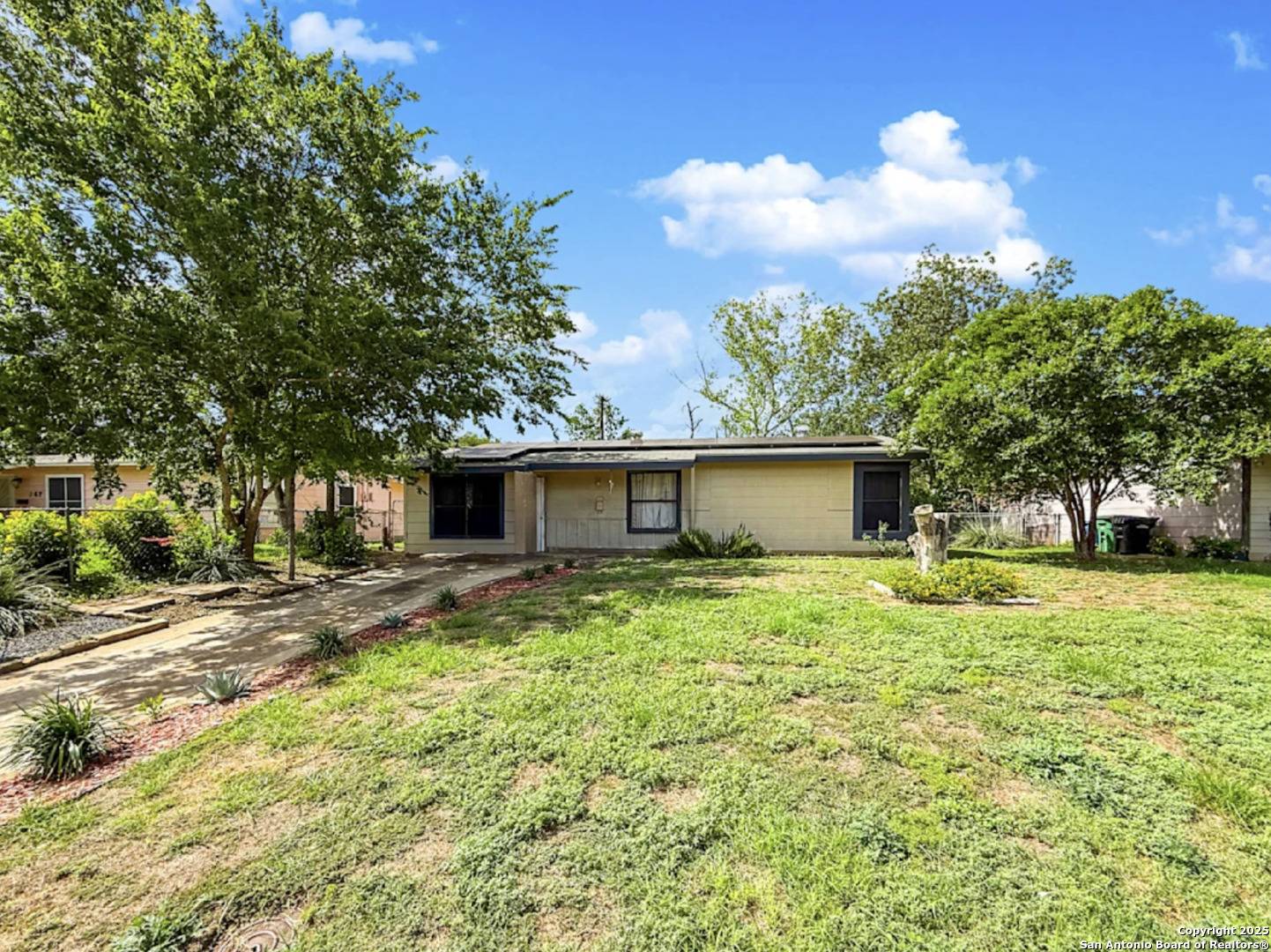 261 Shelburn, San Antonio, TX 78220