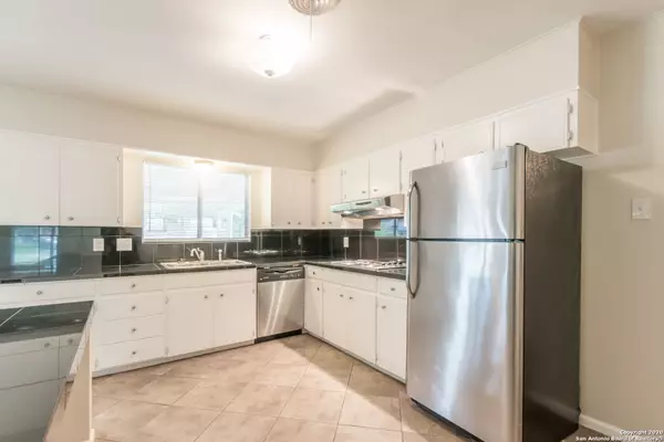San Antonio, TX 78213-2213,1007 HOMERIC DR