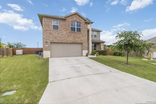 New Braunfels, TX 78130,934 Tenby Castle