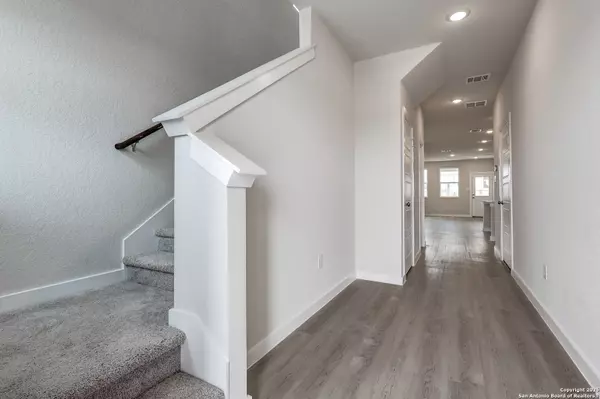 New Braunfels, TX 78130,4303 CLARISSE STREET