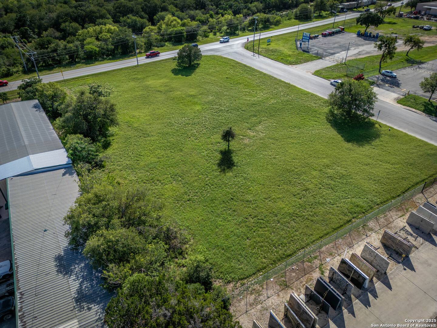 100 Nell Deane, Schertz, TX 78154