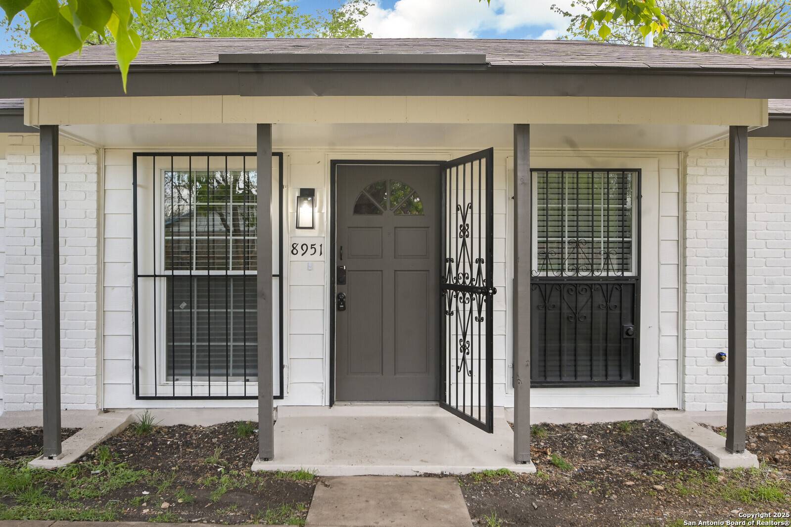 San Antonio, TX 78242,8951 Seacliff