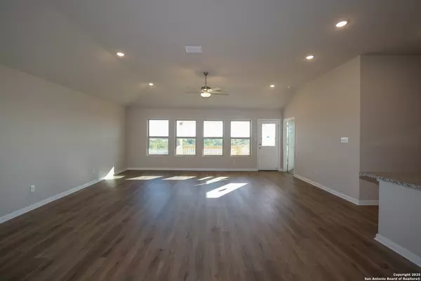 Converse, TX 78109,10210 Goodison Drive