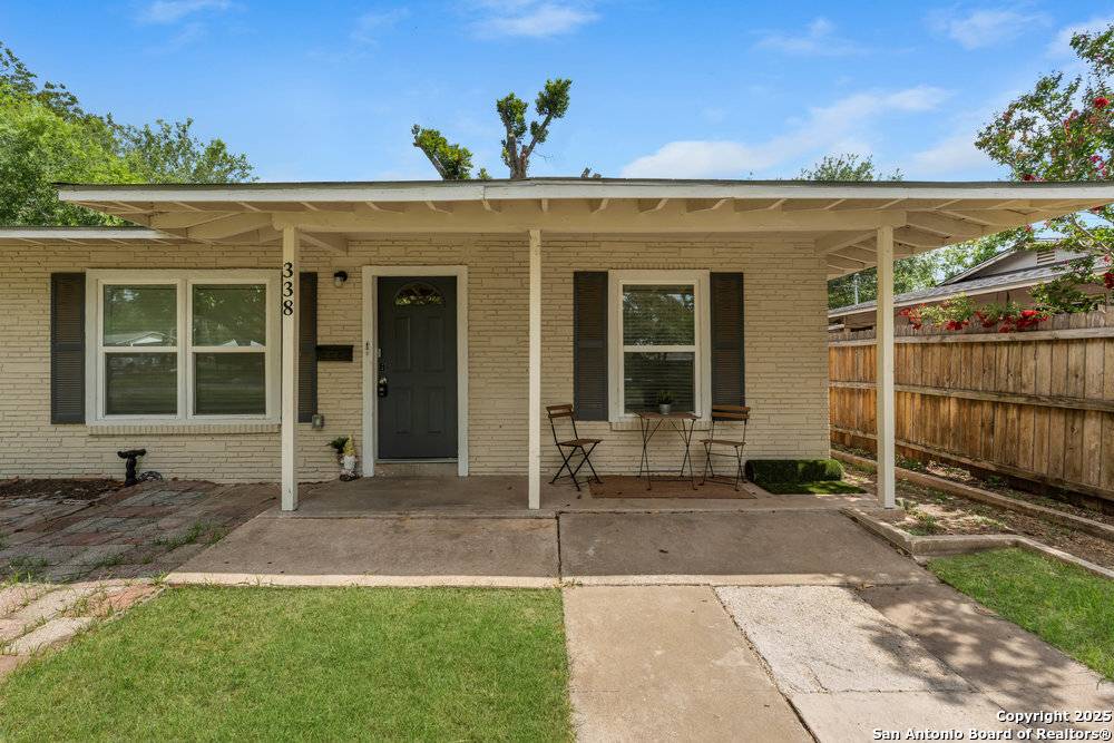 San Antonio, TX 78220-1626,338 TOMROB DR