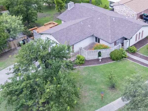 San Antonio, TX 78240,6102 forest timber