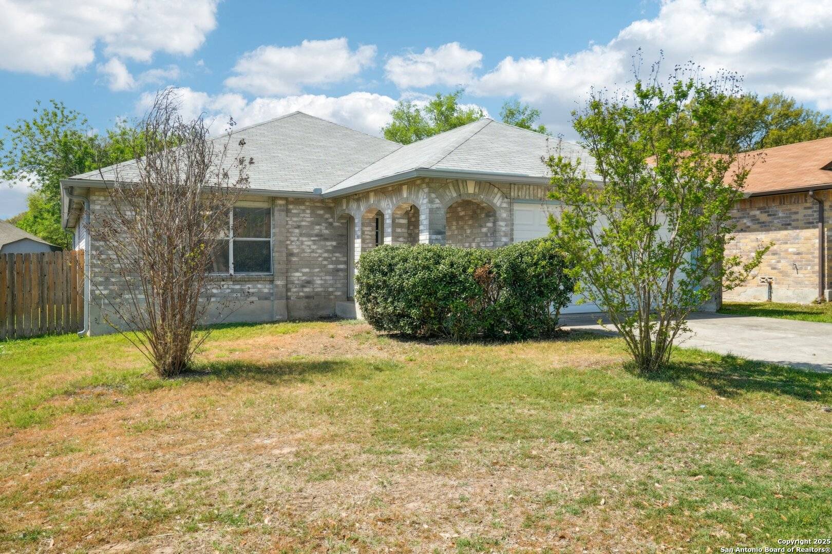 5111 FAWN LK, San Antonio, TX 78244-2044