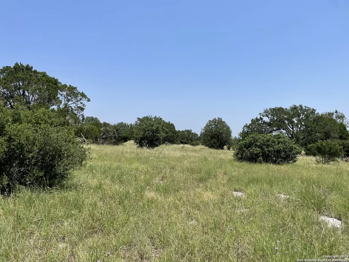 Horseshoe Bay, TX 78657,1063 Hob Nail
