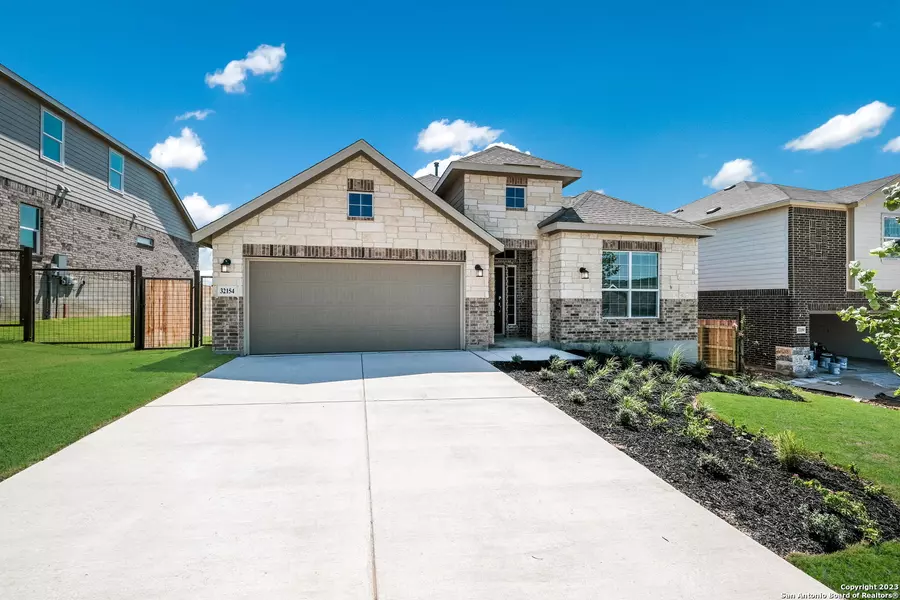 5751 Musquiz Ridge, Seguin, TX 78155