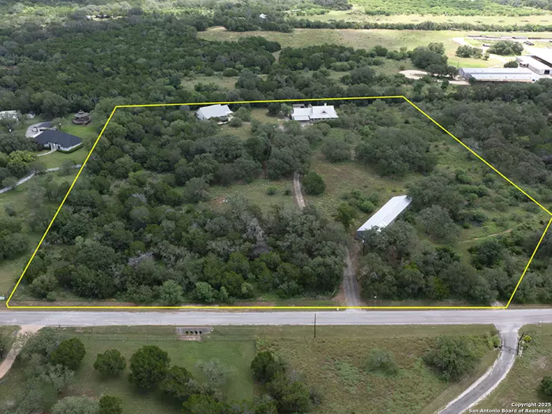 1210 Whispering Woods, New Braunfels, TX 78132