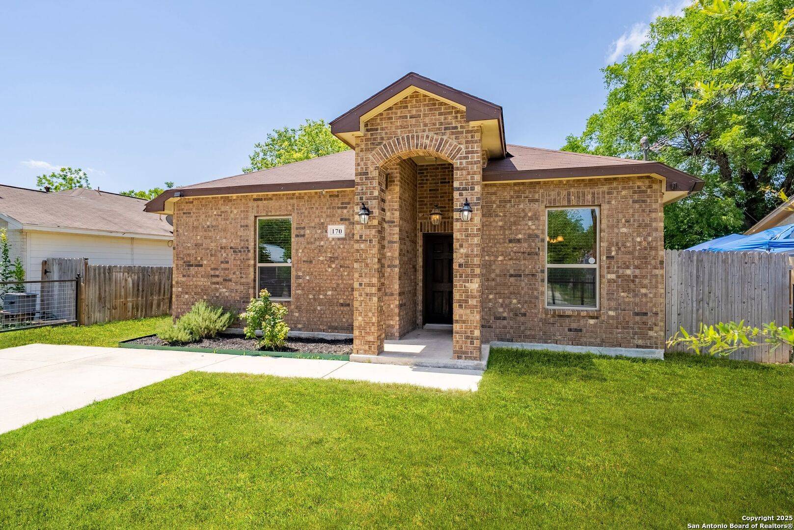 170 TEDDER ST, San Antonio, TX 78211-4145