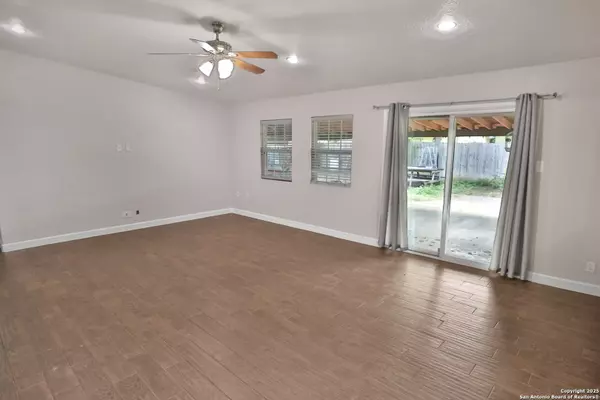 San Antonio, TX 78251,7730 Pipers View